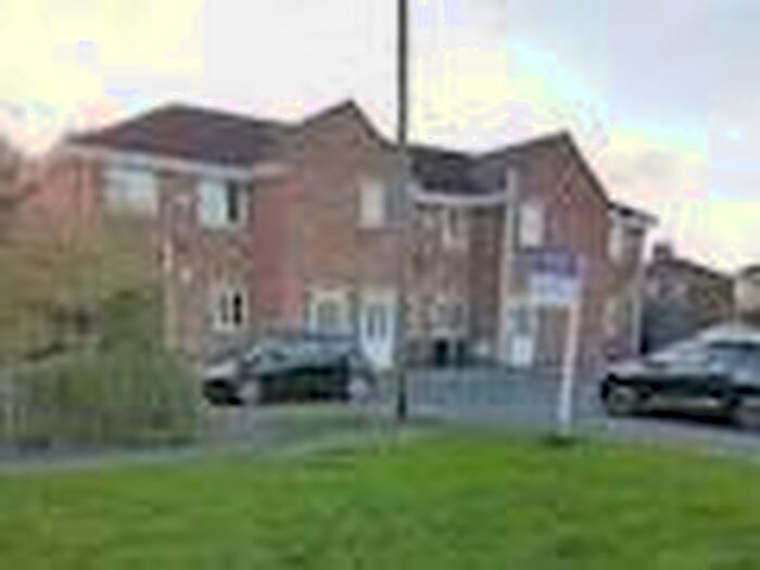 1 Bedroom Flat To Rent In Hollins Villas, Brockhurst Way, Rotherham, S65