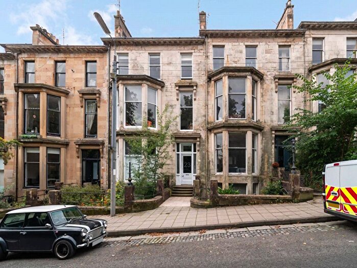 1 Bedroom Flat For Sale In Huntly Gardens, Dowanhill, Glasgow, G12