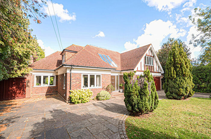5 Bedroom Detached House For Sale In Barnet Wood Road, Hayes, Bromley, Kent, BR2