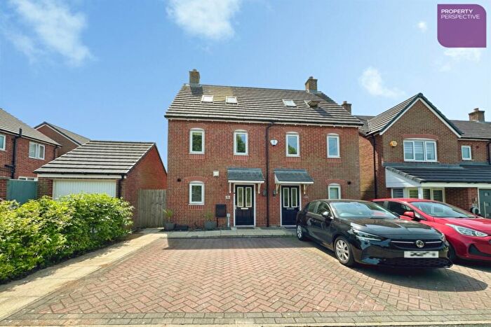 3 Bedroom Semi-Detached House For Sale In Bamburgh Drive, Chorley, PR7