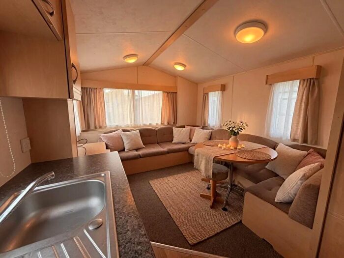 2 Bedroom Caravan For Sale In Willerby Magnum, Glendale Holiday Park, Port Carlisle, Wigton, Cumbria, CA7