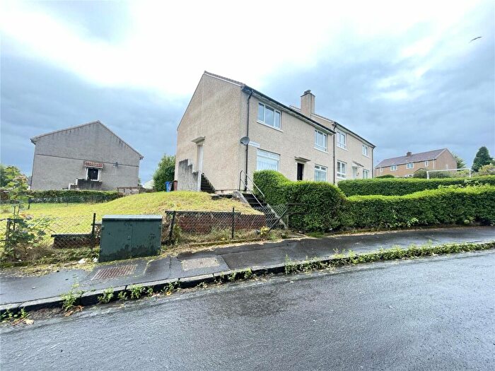 2 Bedroom Apartment For Sale In Quarryknowe Street, Clydebank, G81