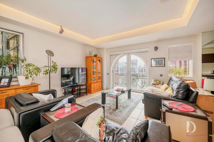 1 Bedroom Flat To Rent In Watermans Quay, London, SW6