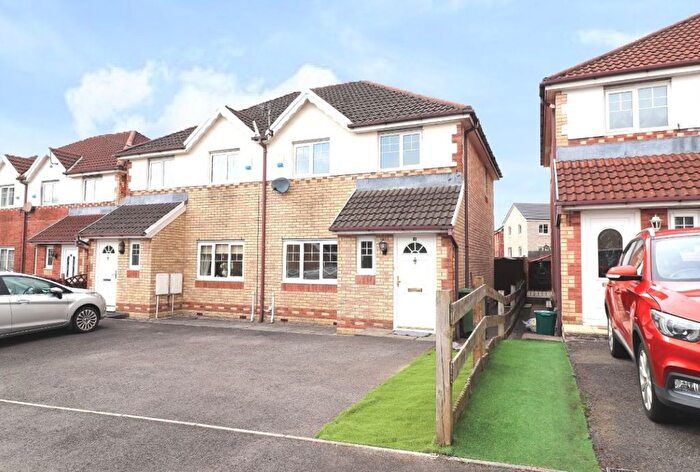 3 Bedroom Semi-Detached House To Rent In Clos Ty Melyn, Rhydyfelin, Pontypridd, CF37