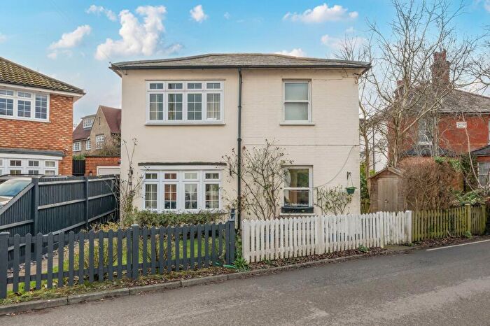 3 Bedroom Semi Detached House For Sale In College Road, Epsom, KT17
