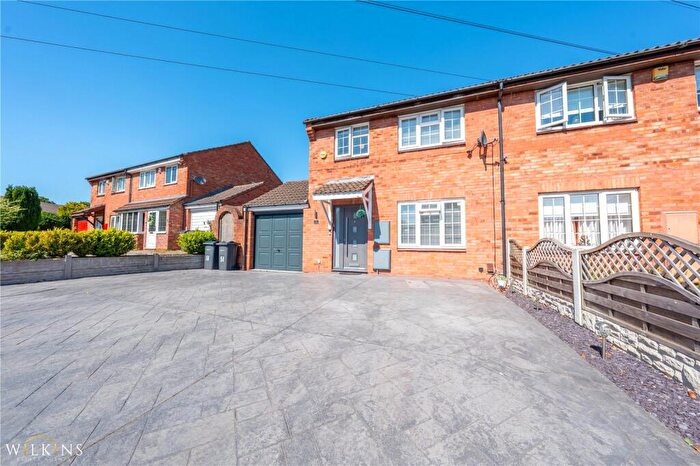 3 Bedroom Semi-Detached House To Rent In Froggatts Ride, Sutton Coldfield, West Midlands, B76