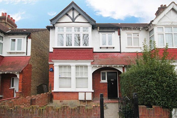 1 Bedroom Flat To Rent In Bellevue Road, Ealing, W13