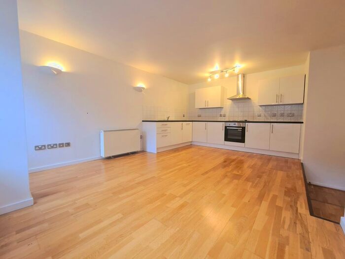 2 Bedroom Apartment To Rent In The Vista Building, Woolwich, SE18