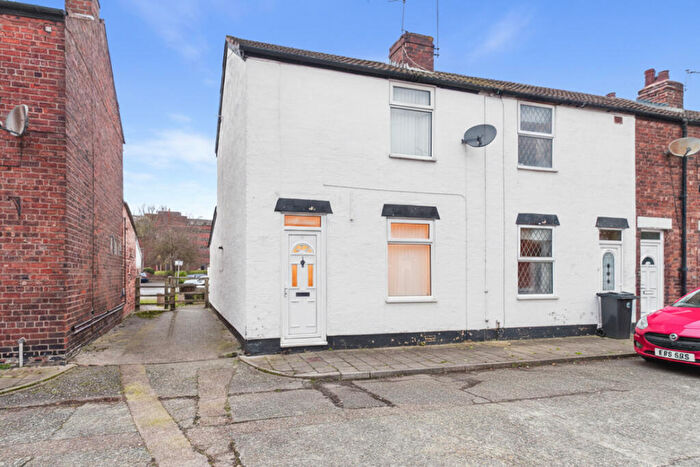 2 Bedroom Terraced House To Rent In Edge Grove, Hoole, Chester, CH2
