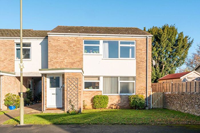 2 Bedroom Flat For Sale In Wasties Orchard, Long Hanborough, OX29