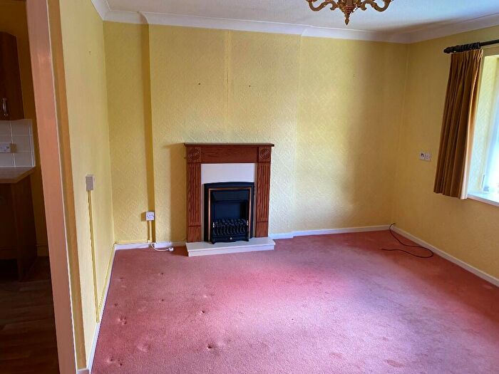 2 Bedroom Flat To Rent In Wells Court, Leslie Close, Derby, Derbyshire, DE23