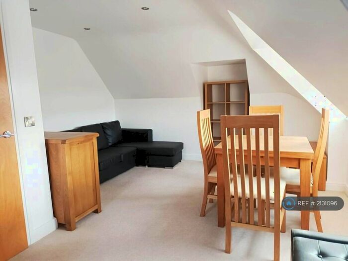 1 Bedroom Flat To Rent In Cecil Road, Bournemouth, BH5