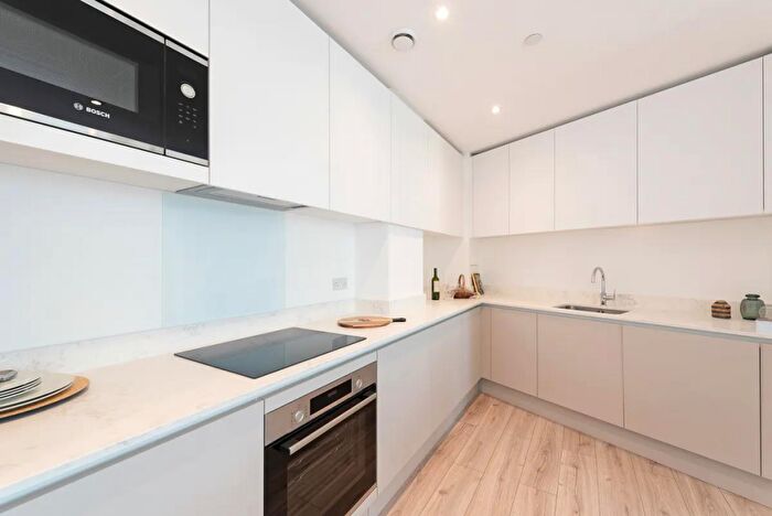 2 Bedroom Apartment To Rent In Goodhall Street, London, NW10