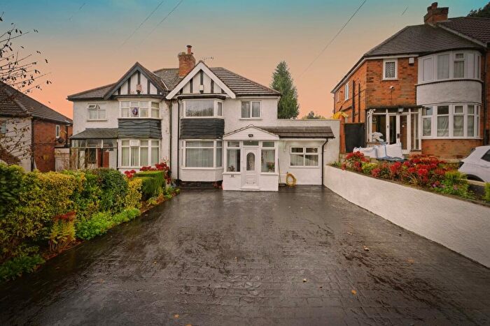 3 Bedroom Detached House For Sale In Camp Lane, Handsworth, Birmingham, B21