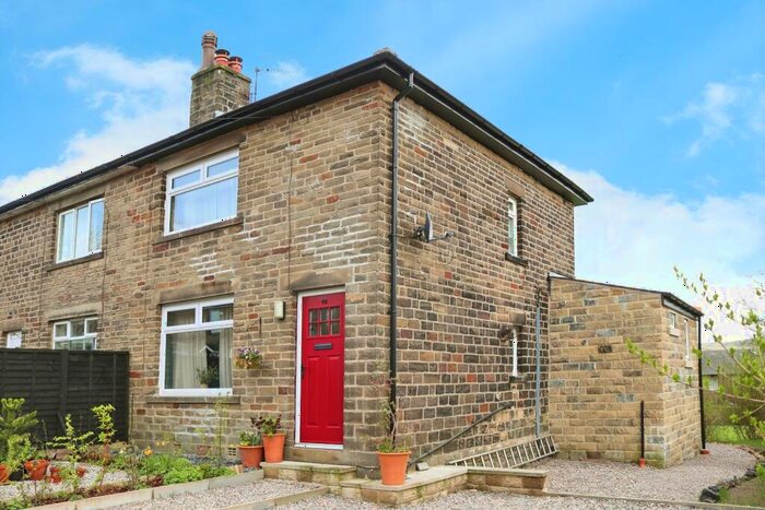 2 Bedroom End Of Terrace House For Sale In Southfield, Heptonstall, Hebden Bridge, HX7