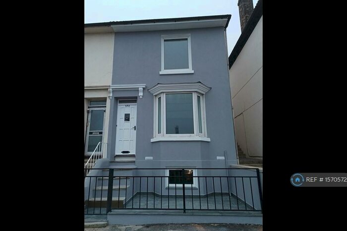4 Bedroom Semi-Detached House To Rent In London Road, Dover, CT17