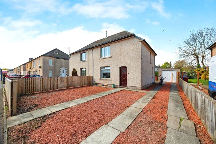 3 Bedroom Semi-Detached House For Sale In Kennard Street, Falkirk, FK2