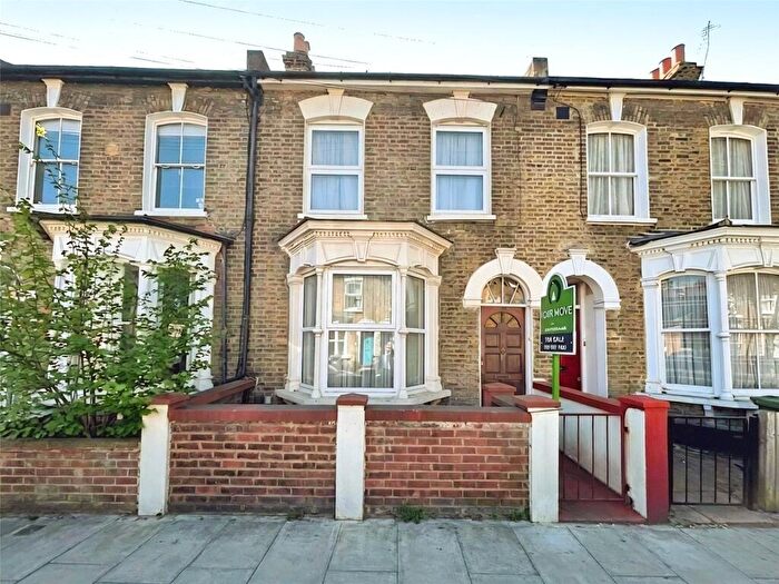 3 Bedroom Terraced House For Sale In Wrigglesworth Street, London, SE14