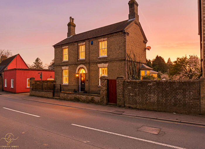 5 Bedroom Detached House For Sale In High Street, Ramsey, PE26