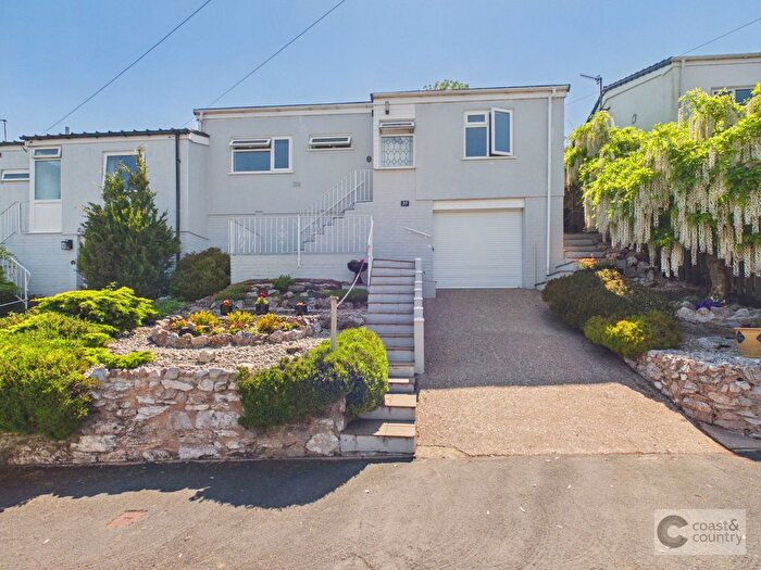 3 Bedroom Terraced Bungalow For Sale In Wilton Way, Abbotskerswell, TQ12