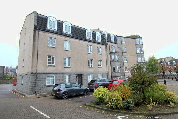 2 Bedroom Flat To Rent In Fonthill Avenue, Ground Floor, AB11