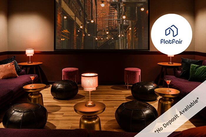 2 Bedroom Apartment To Rent In Sweet Street, Leeds, West Yorkshire, LS11