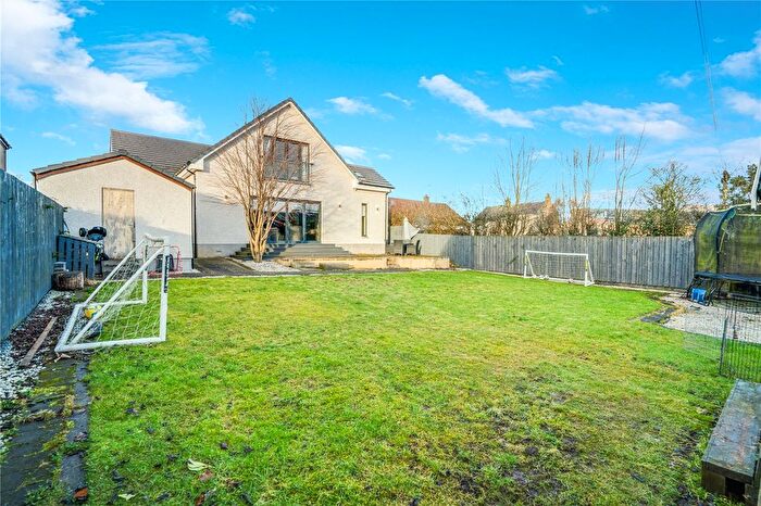 5 Bedroom Detached House For Sale In Kirkstyle Avenue, Carluke, South Lanarkshire, ML8