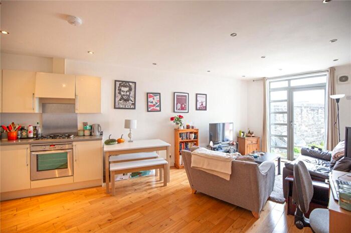 1 Bedroom Apartment For Sale In Gloucester Road, Horfield, Bristol, BS7