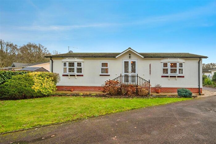 2 Bedroom Park Home For Sale In Charmbeck Park Homes, Haveringland, Norwich, NR10