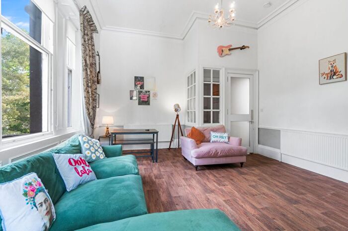 2 Bedroom Flat For Sale In D London Road, Kilmarnock, KA3