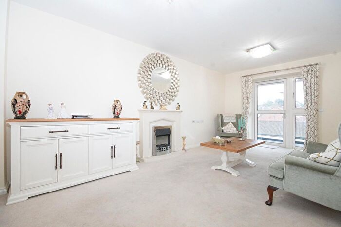 1 Bedroom Property For Sale In Heath Lodge, Marsh Road, Pinner, HA5