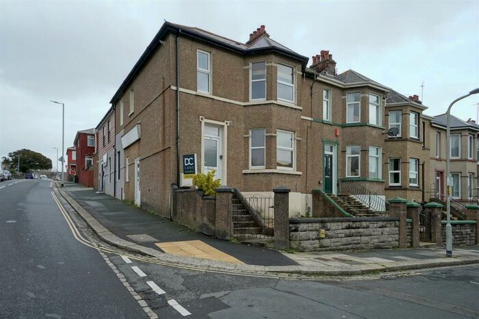 2 Bedroom Apartment To Rent In Ridge Park Avenue, Plymouth, PL4