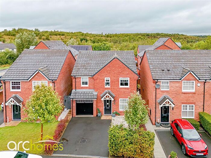 4 Bedroom Detached House For Sale In Armfield Grove, Leigh, WN7