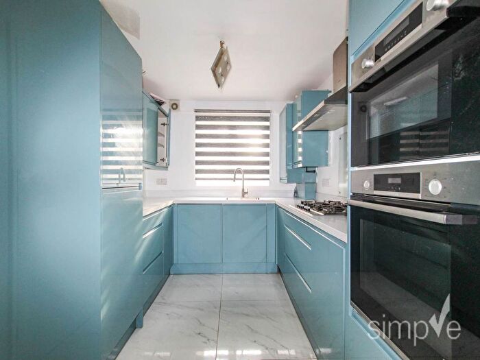 2 Bedroom Property To Rent In Tollgate Drive, Hayes, Middlesex, UB4