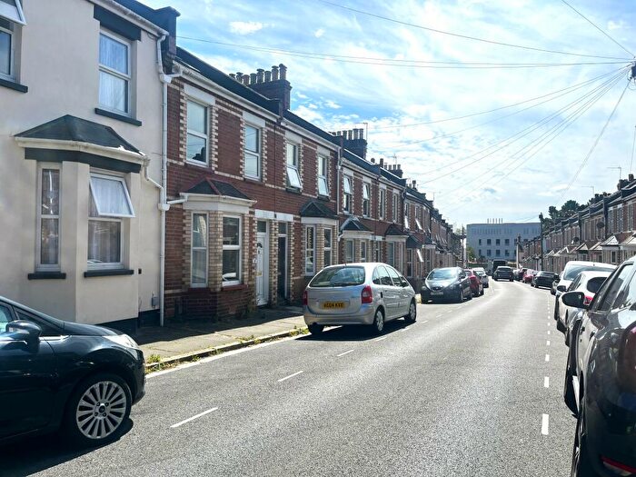 Studio To Rent In Baker Street, Exeter, EX2