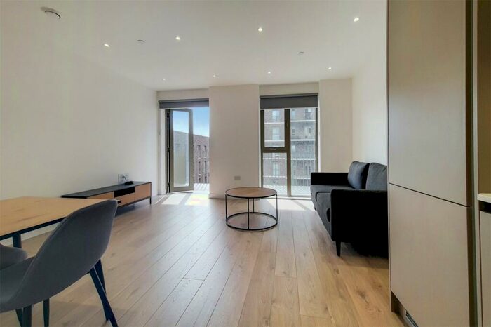 1 Bedroom Apartment To Rent In Atlantis Avenue, London, E16