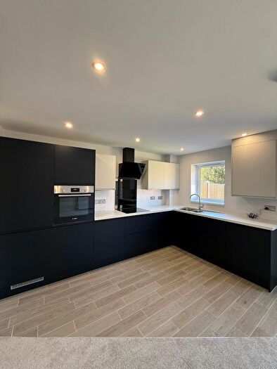 3 Bedroom House To Rent In Olympus Close, Auckley, DN9