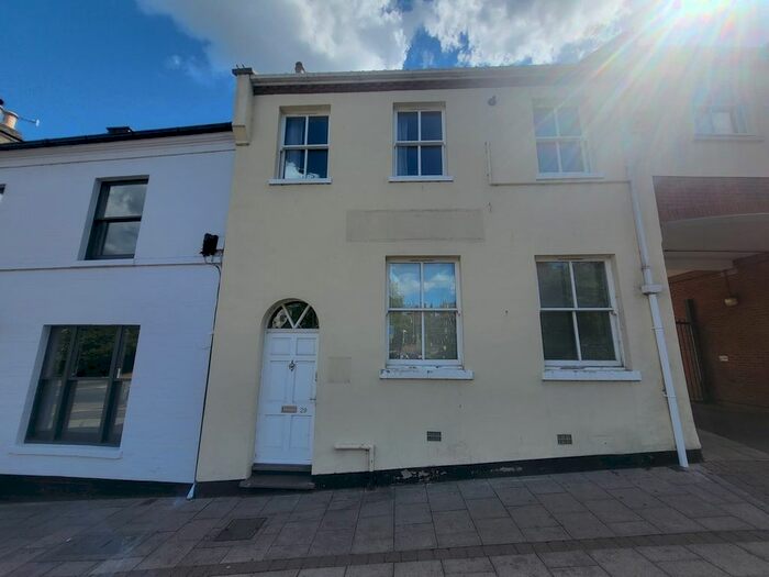 1 Bedroom Flat To Rent In Cattle Market Street, Norwich, Norfolk, NR1