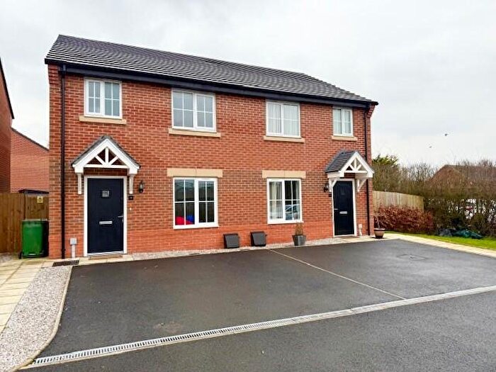 3 Bedroom Semi-Detached House To Rent In William Morrey Close, CW1