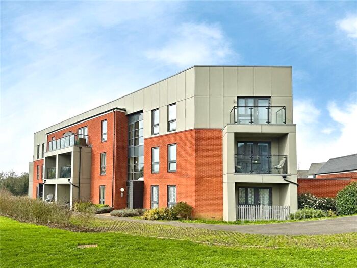 1 Bedroom Apartment For Sale In Blackthorn Drive, Harlow, Essex, CM17