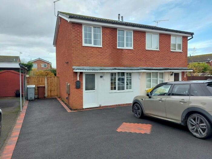 2 Bedroom Semi-Detached House To Rent In Holland Close, Sandbach, CW11