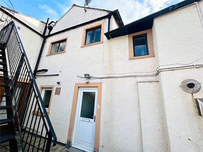 2 Bedroom Flat To Rent In Wheatsheaf Lane, Wigton, CA7