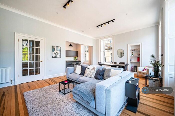 2 Bedroom Flat To Rent In Bernard Street, Edinburgh, EH6