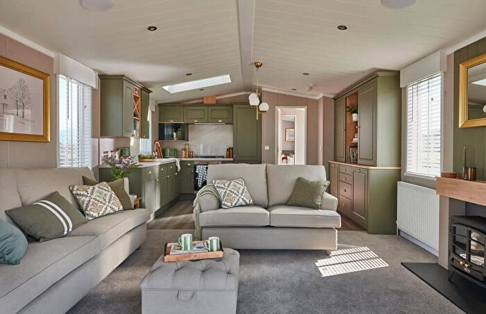 2 Bedroom Lodge For Sale In Swift Vendee Lodge, Lindale Holiday Park, Bedale, North Yorkshire, DL8