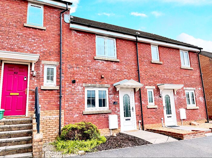 2 Bedroom Property To Rent In Clos Ael-Y-Bryn, Llanelli, SA14
