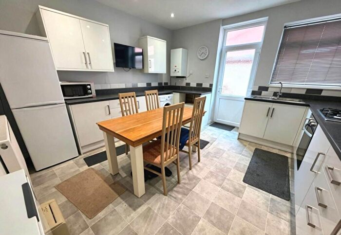 3 Bedroom Detached Bungalow For Sale In Romney Avenue, Blackpool, FY4