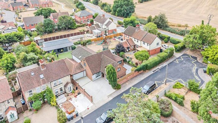 5 Bedroom Detached House For Sale In Duckamere, Bramford, Ipswich, IP8