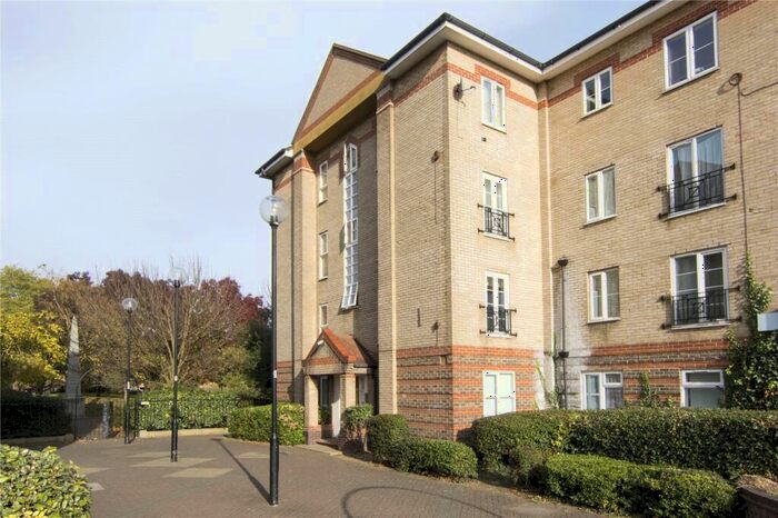 1 Bedroom Flat To Rent In Tollgate Road, London, E6