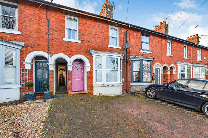 3 Bedroom Terraced House For Sale In Ryhall Road, Stamford, PE9