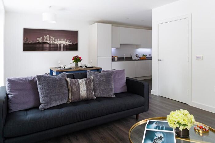 2 Bedroom Apartment To Rent In Batavia Road New Cross, SE14